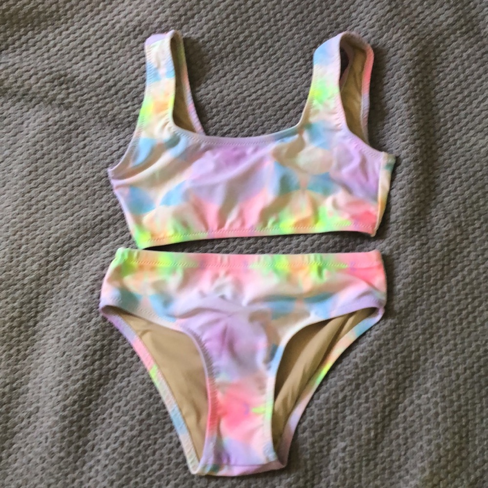 Multi tie dye bikini size 5T NWT!!!